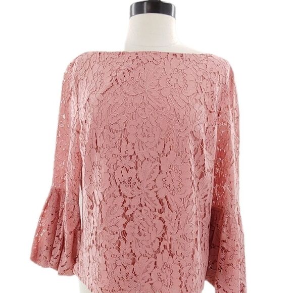 Laundry lace top with bell sleeves size small - Picture 9 of 15